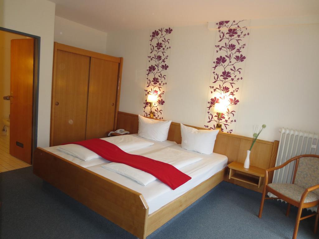Hotel Krone Traisen ภายนอก รูปภาพ