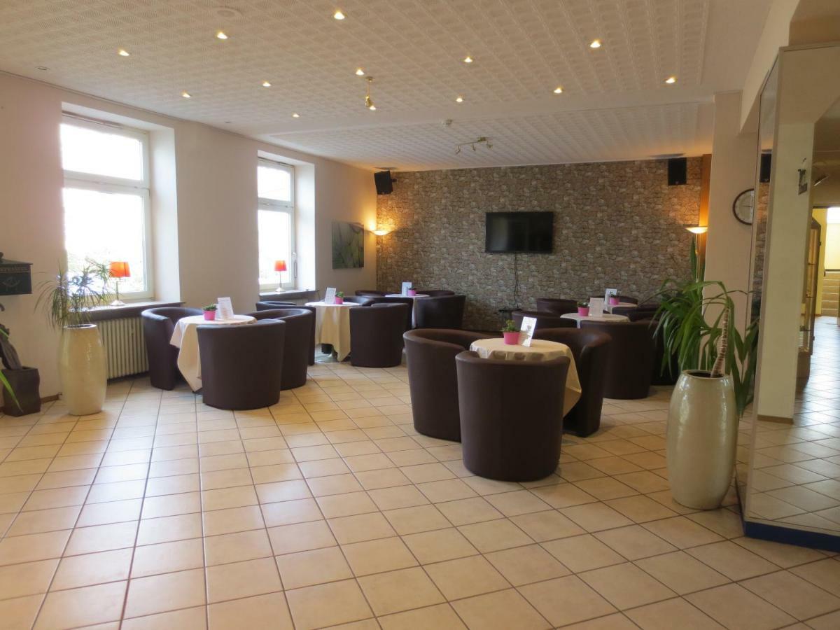 Hotel Krone Traisen ภายนอก รูปภาพ
